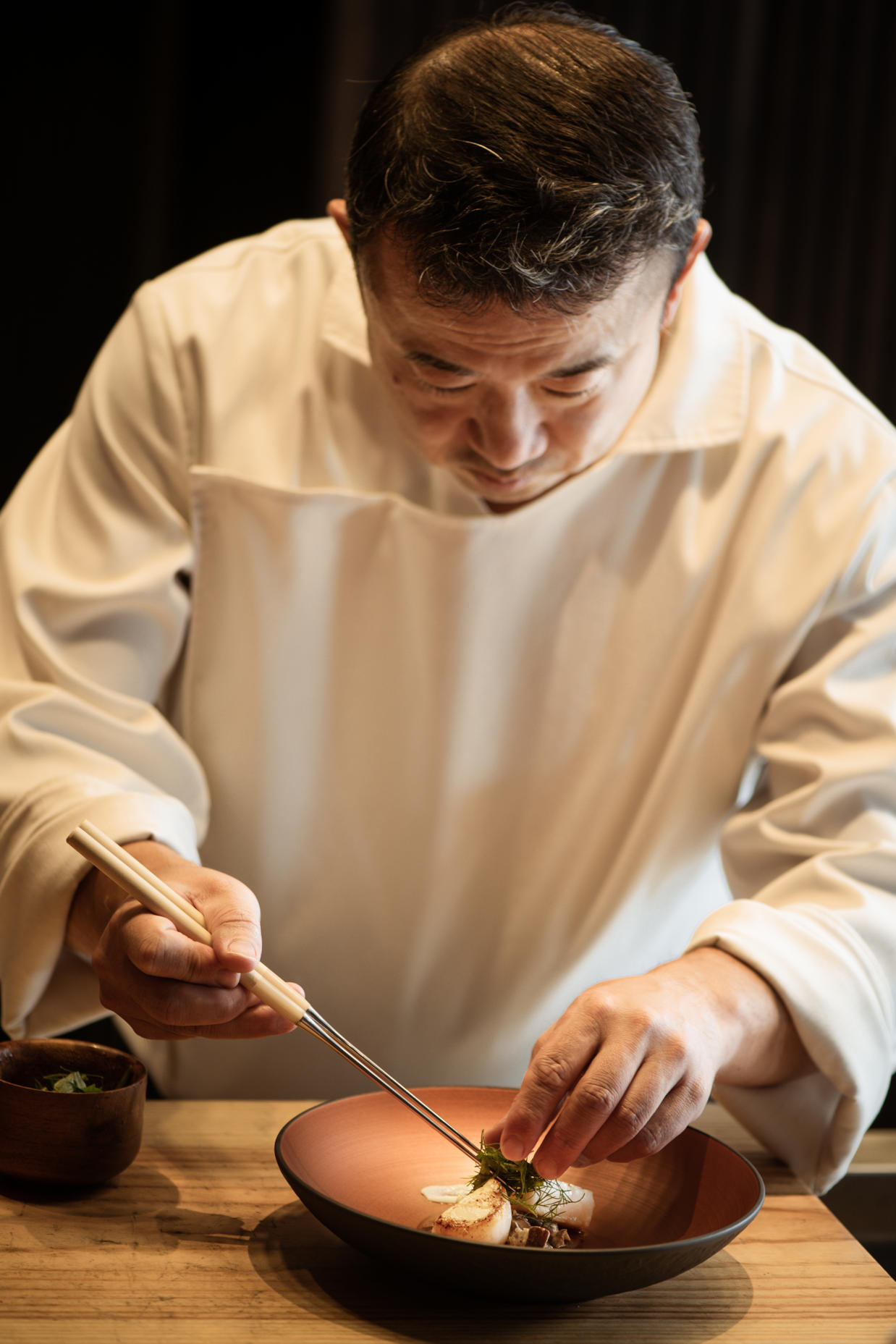 Bếp trường Hibana by Koki nhấn mạnh yếu tố quan trọng để nhà hàng đạt sao Michelin là bởi nguyên liệu 