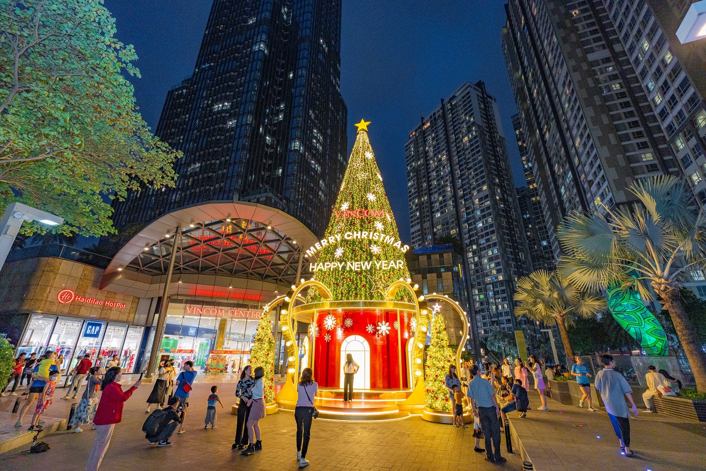 Vincom Center Landmark 81 trở thành địa điểm check in lý tưởng dịp Giáng sinh