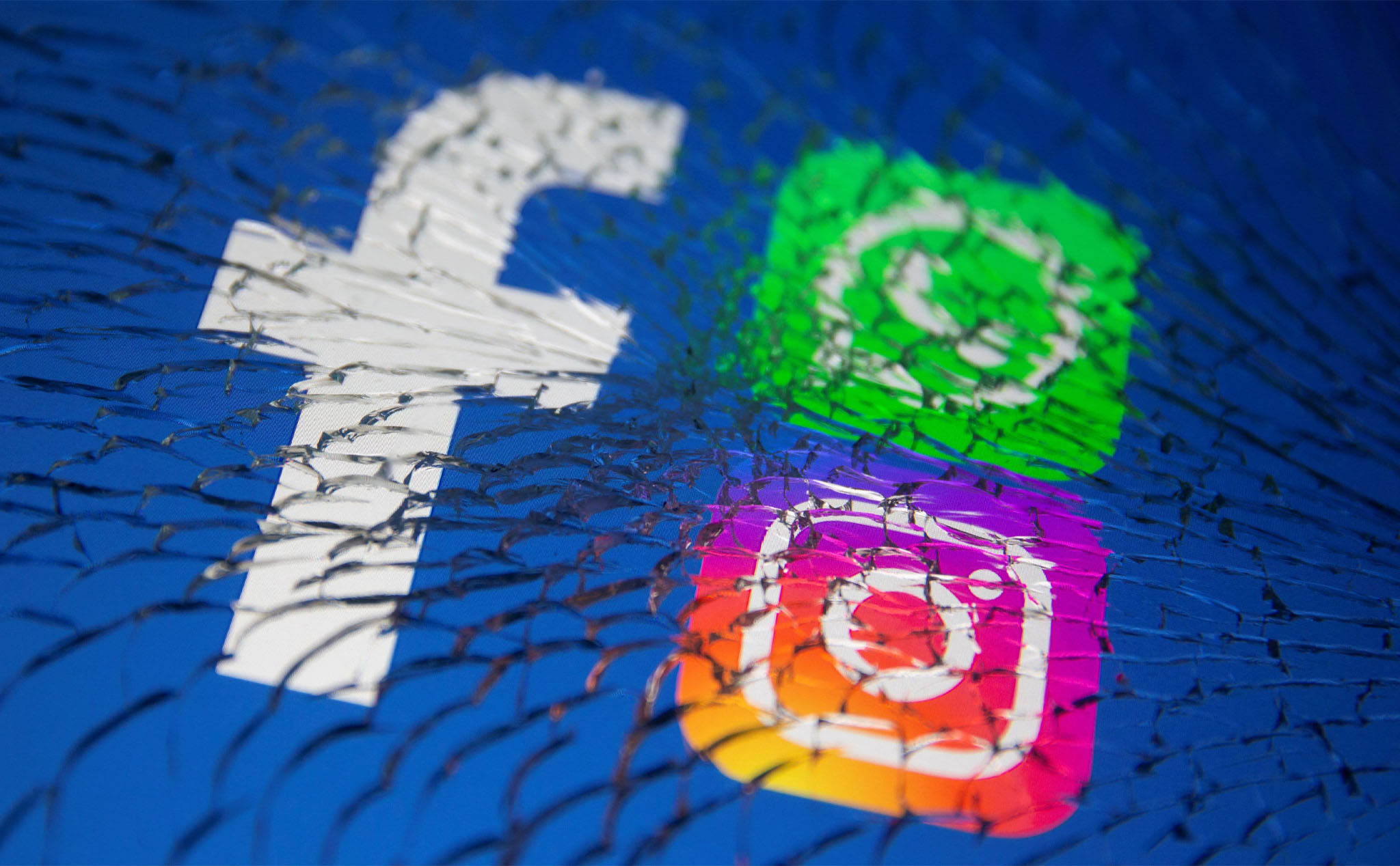 https://static2-images.vnncdn.net/files/publish/2022/12/30/6142879-cover-facebook-526.jpeg