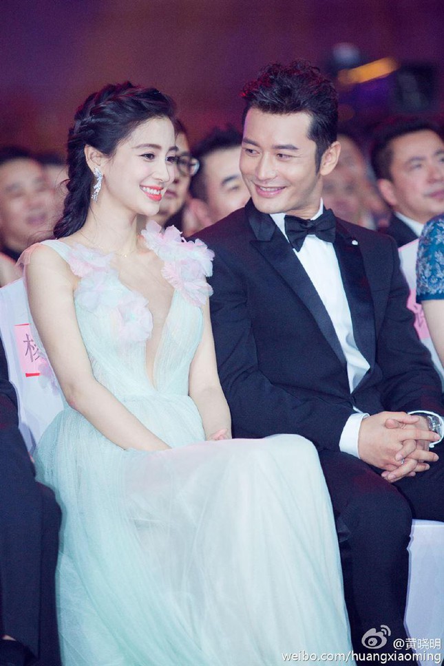 Huỳnh Hiểu Minh và AngelaBaby ly hôn sau 7 năm tổ chức hôn lễ thế kỷ.