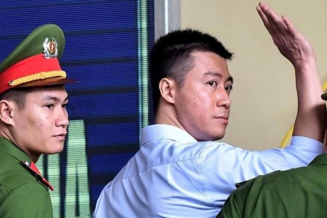 Luật sư Giang Hồng Thanh cho biết, Phan Sào Nam đã tự nguyện đến Công an quận Tây Hồ từ ngày 23/12 để xin thi hành án.