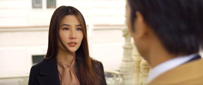 Bị bại lộ thân phận gián điệp, Linh giải thích thế nào Minh cũng không tin