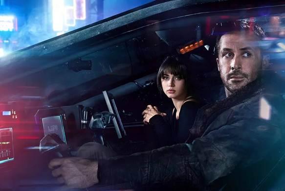 Cô cũng xuất hiện bên cạnh nam tài tử “hot nhất” Hollywood Ryan Gosling trong Blade Runner 2049