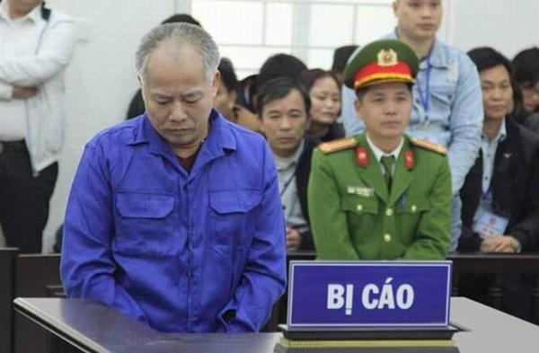 Hà Nội: Án tử hình cho người anh trai thảm sát gia đình em trai