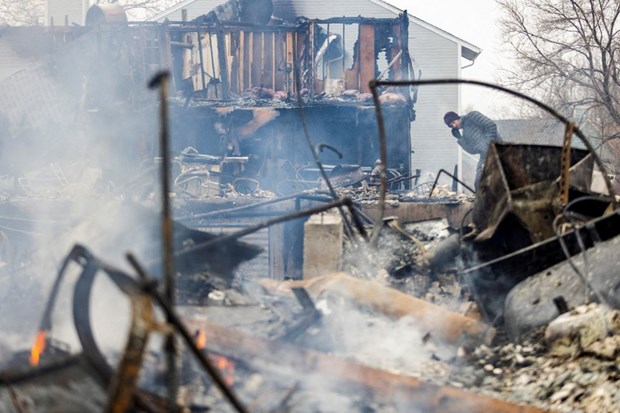 Đám cháy bùng phát sáng 30/12 đã phá hủy gần 1.000 ngôi nhà ở bang Colorado (Mỹ). (Nguồn: reuters.com)
