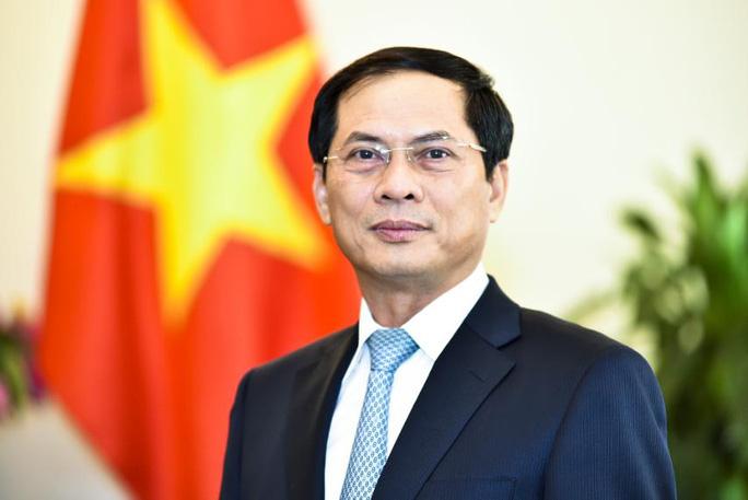 Bộ trưởng Bùi Thanh Sơn