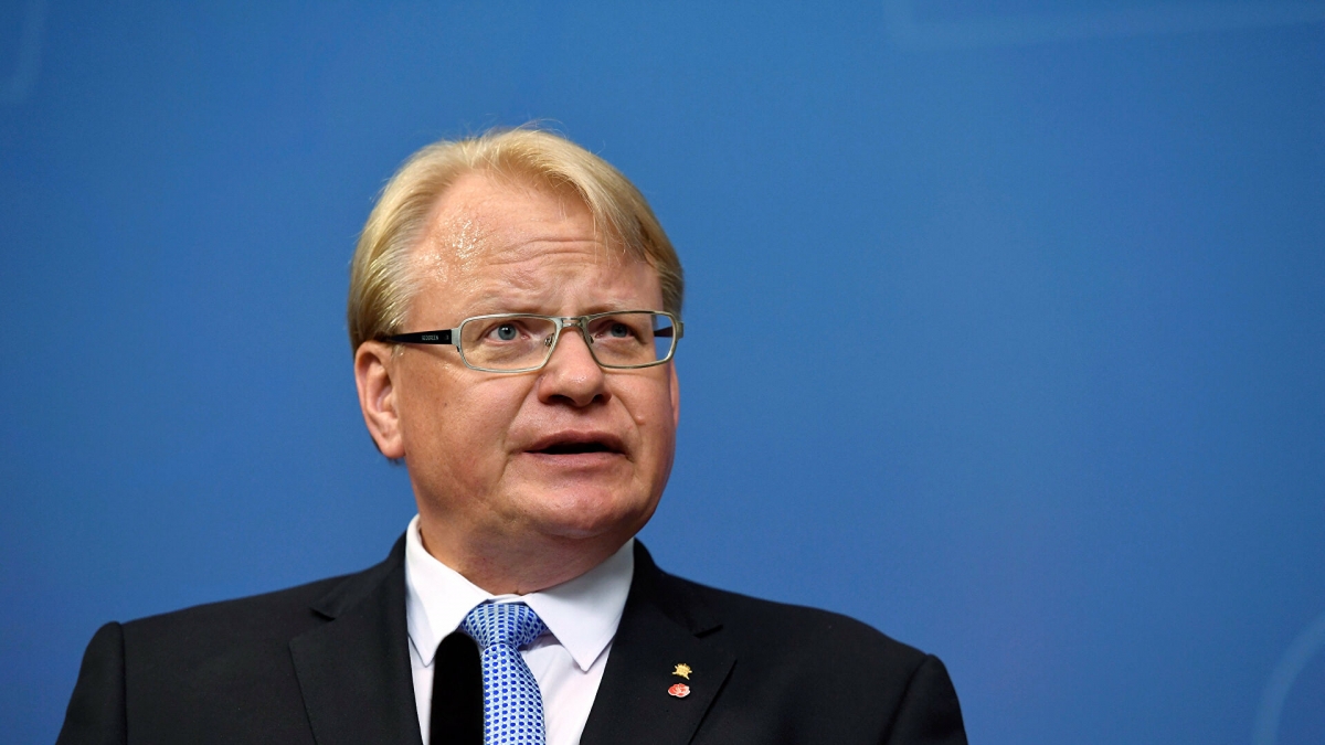 Bộ trưởng Quốc phòng Thụy Điển Peter Hultqvist. Ảnh: Reuters