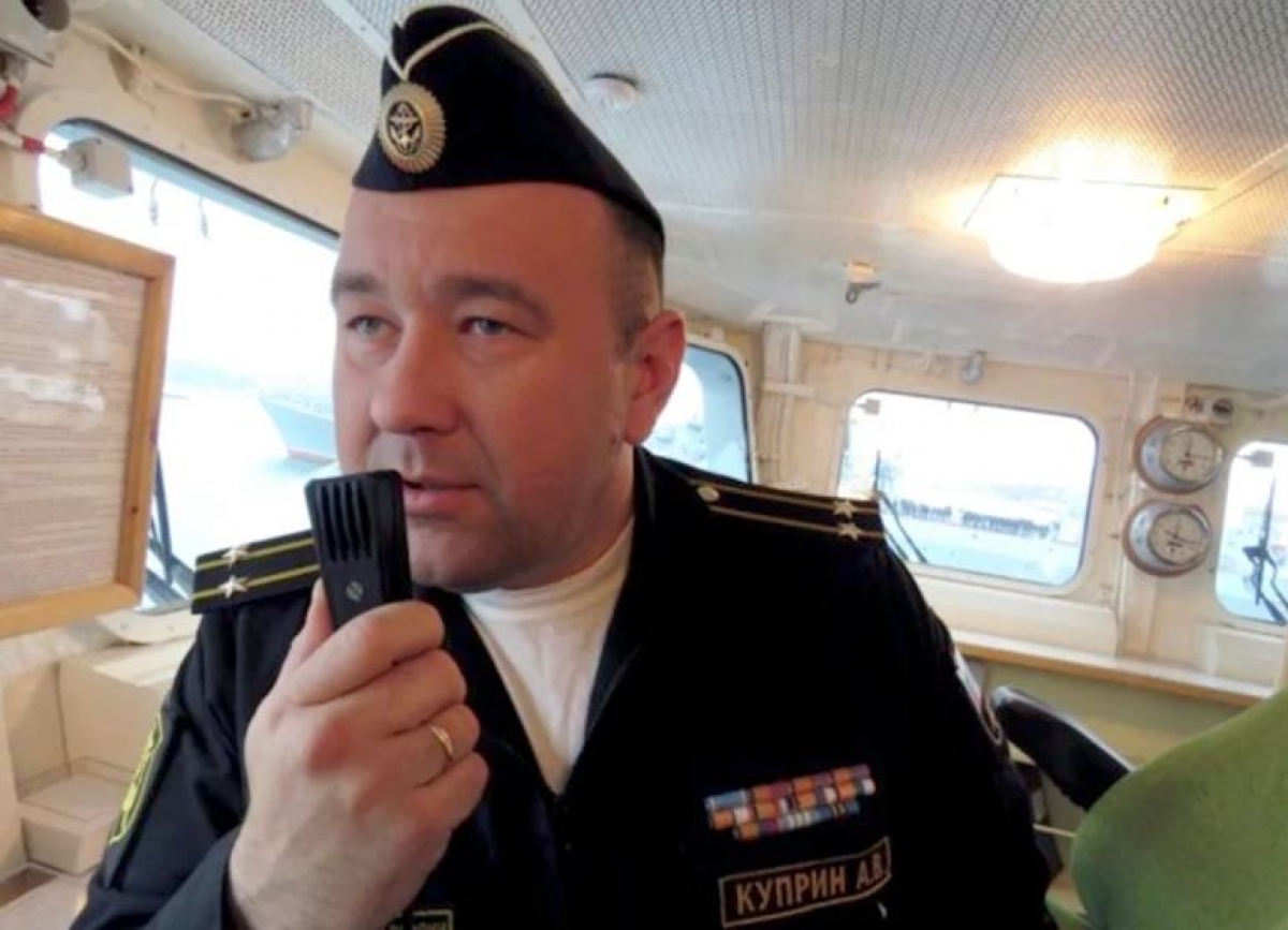 Thuyền trưởng cấp 1 của tàu chiến Moskva, ông Anton Kuprin. Ảnh: Evening Standard