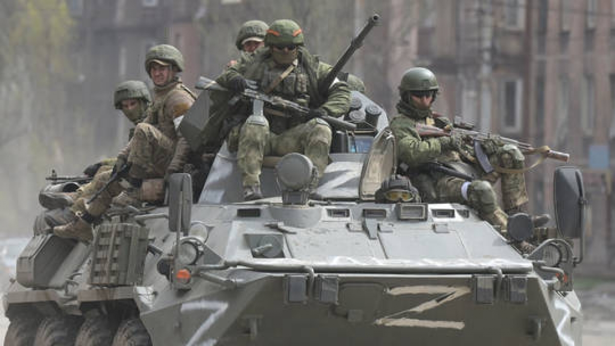 Quân đội Nga ở Mariupol. Ảnh: Reuters