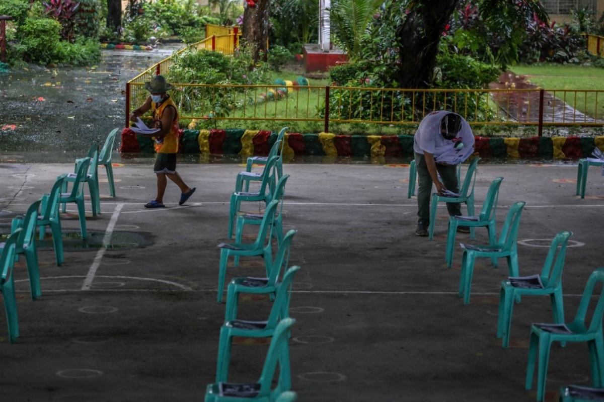 Các trường học tại Quezon chuẩn bị đón các em đến trường. Ảnh: Jakarta Post