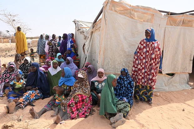 Người dân tại một trại tị nạn ở Ouallam, Niger, ngày 3/5/2022. (Ảnh: AFP/TTXVN)