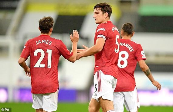 Maguire sẽ phải trao băng đội trưởng cho Bruno Fen
