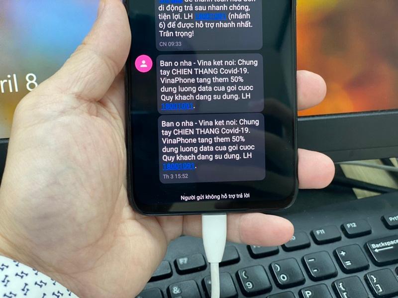 VinaPhone nhắn tin tặng Data cho khách hàng