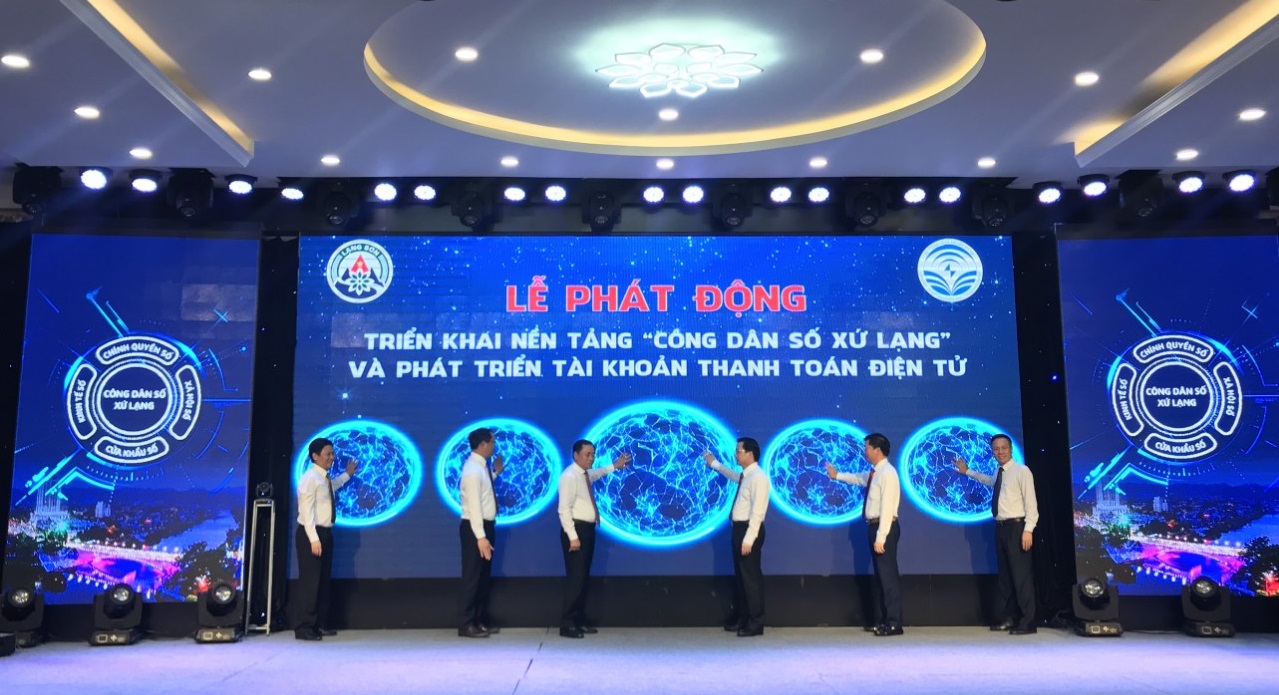 Lạng Sơn đã tổ chức Lễ phát động triển khai nền tảng “Công dân số Xứ Lạng” và phát triển tài khoản thanh toán điện tử