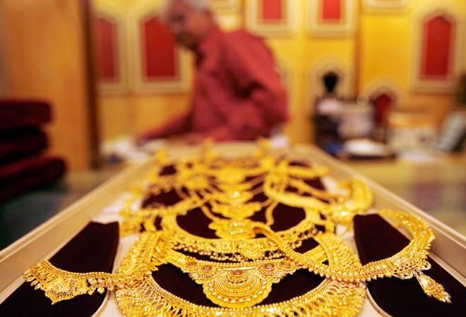 Giá vàng thế giới phiên thứ 4 liên tiếp