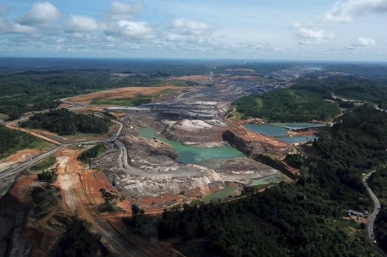 Các nhà sản xuất than gần đây đã có sự phát triển mạnh mẽ giúp nhiều ông trùm ngành than giàu có hơn (Ảnh: Bloomberg).