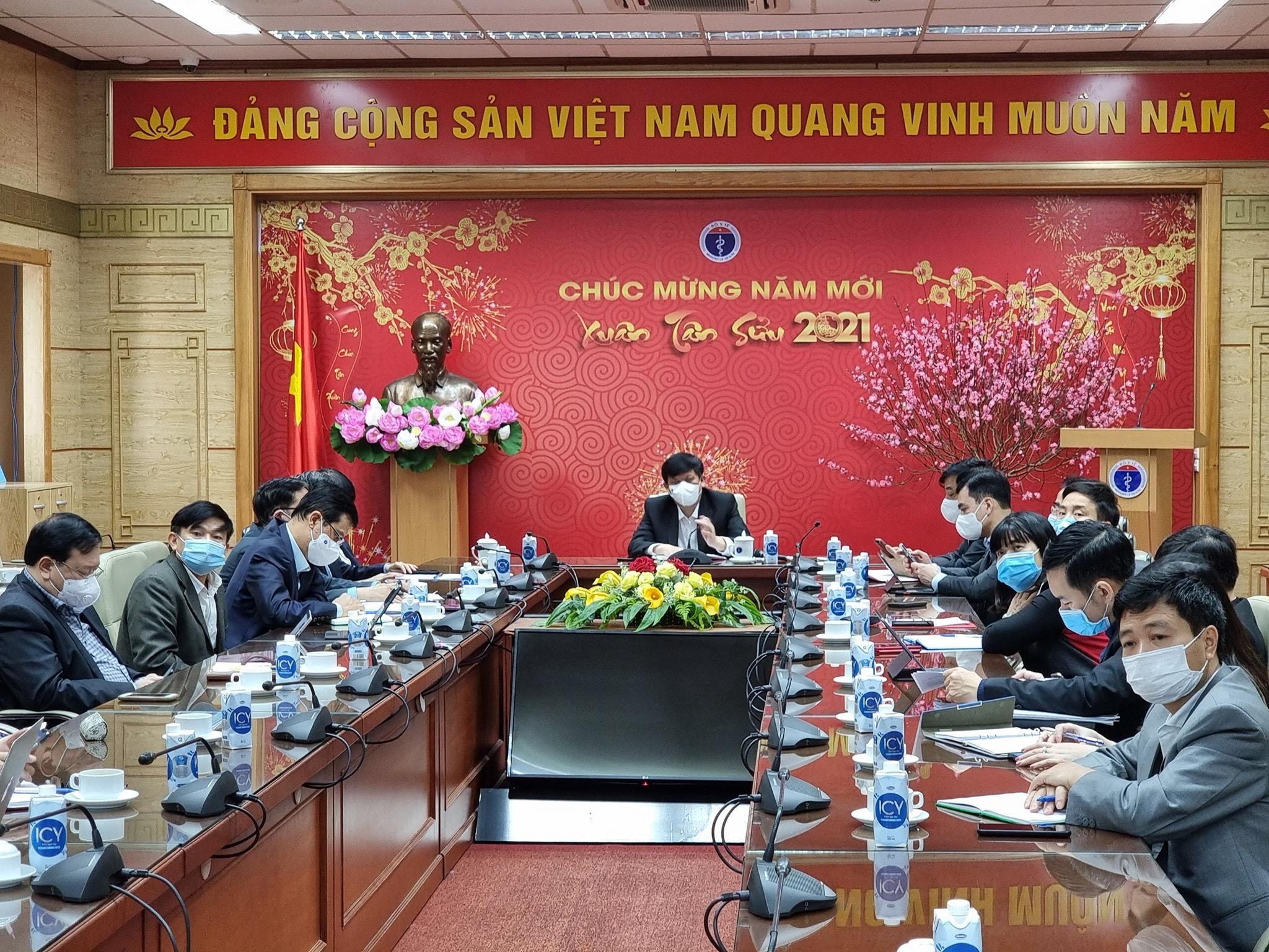 Bộ trưởng Bộ Y tế Nguyễn Thanh Long chủ trì cuộc họp phòng chống dịch COVID-19