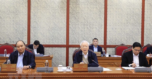 Tổng Bí thư Nguyễn Phú Trọng chủ trì cuộc họp Bộ Chính trị.
