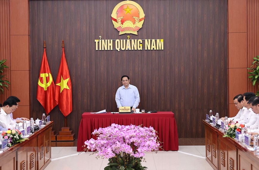Thủ tướng Phạm Minh Chính chủ trì buổi làm việc với lãnh đạo chủ chốt tỉnh Quảng Nam. (Ảnh: Dương Giang/TTXVN)

