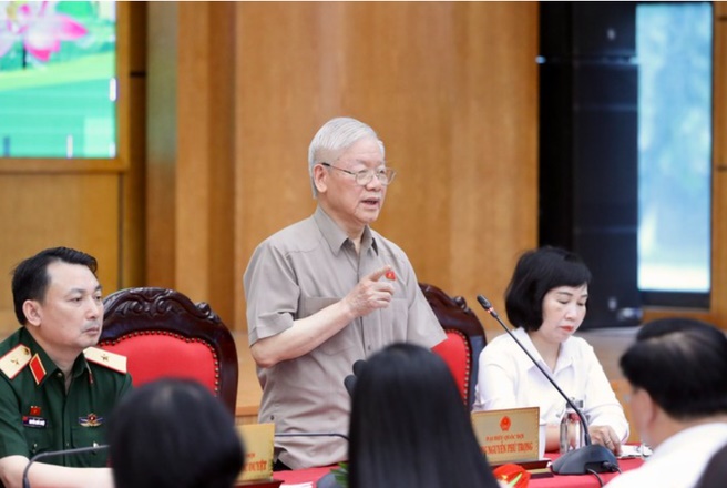 Tổng Bí thư Nguyễn Phú Trọng phát biểu tại buổi tiếp xúc cử tri Hà Nội sáng 23-6