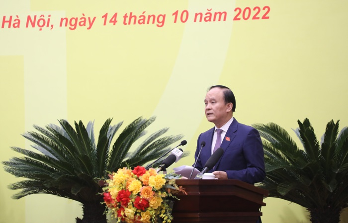 Chủ tịch HĐND Thành phố Nguyễn Ngọc Tuấn phát biểu khai mạc phiên giải trình