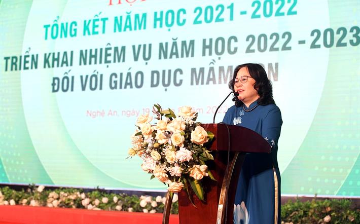 Thứ trưởng Ngô Thị Minh phát biểu tại Hội nghị