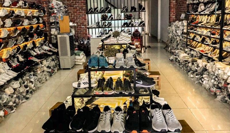 Shop giày sneaker uy tín số 1 tại Hà Nội khiến bất kỳ gen Z nào ...