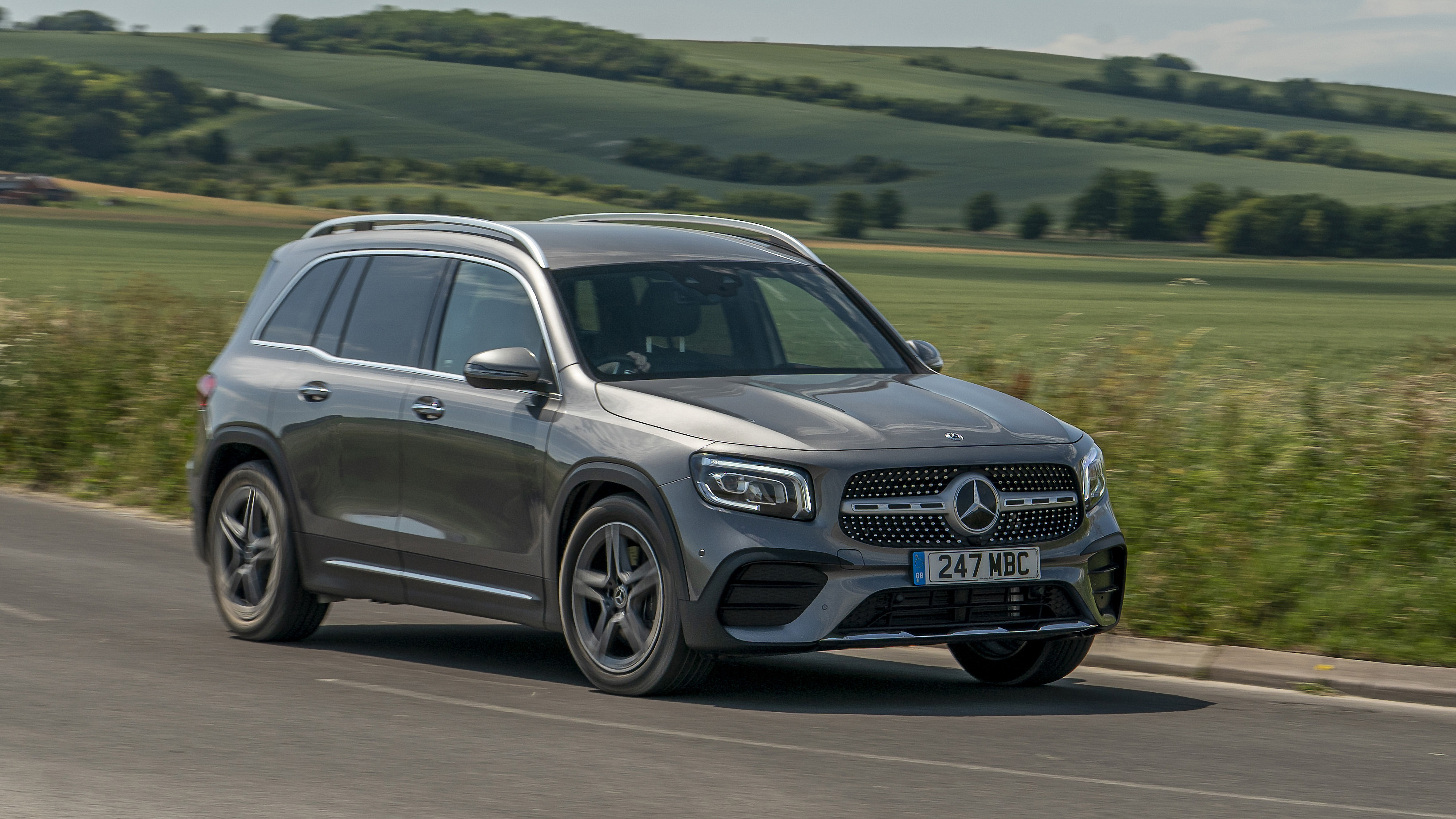 Mercedes-Benz GLB tiếp tục bị triệu hồi do lỗi túi khí