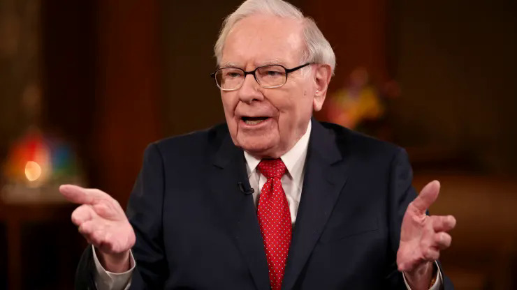 Warren Buffett mạnh tay đầu tư vào “ông lớn” dầu mỏ Occidental Petroleum