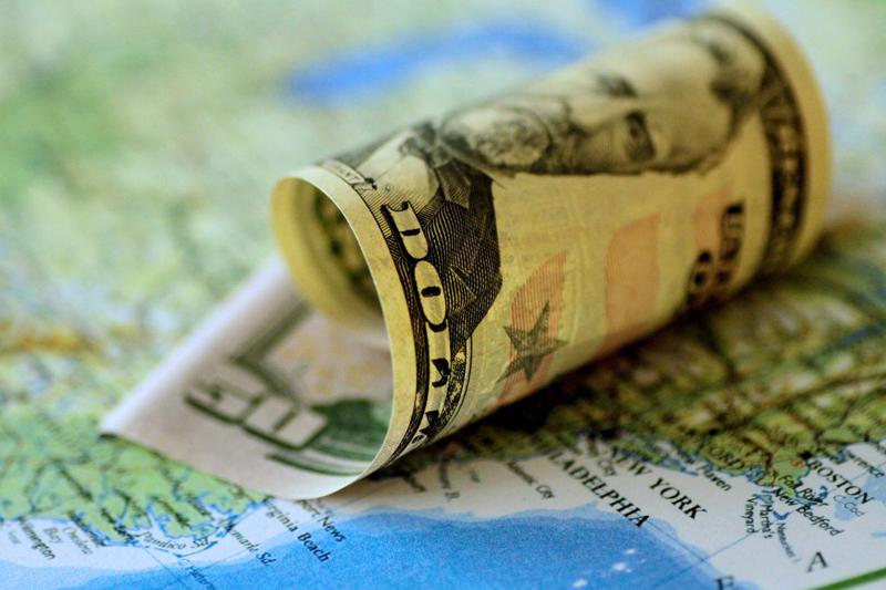 Trước “vị thế” ngày một tăng của đồng USD, các quốc gia hành động như nào?