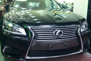 Siêu phẩm Lexus LS460 2013 đầu tiên về Việt Nam