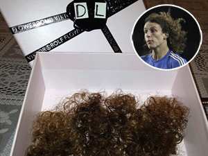 David Luiz “xuống tóc” sau trận thua Swansea?