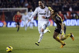 Real Madrid bị cầm hòa “nhục nhã” trước Osasuna