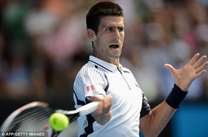 Djokovic toát mồ hôi trước tay vợt ít tên tuổi