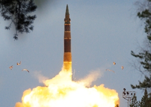  Tên lửa hạt nhân Nga phô diễn sức mạnh