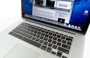 Apple bất ngờ giảm giá và nâng cấp cấu hình Macbook