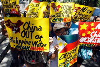Trung Quốc - Philippines quyết liệt đối đầu pháp lý