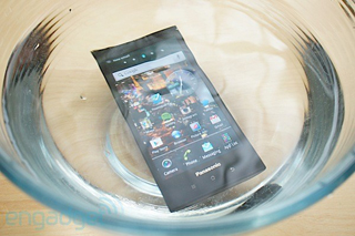 5 smartphone chống nước tốt nhất tại Việt Nam