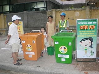 Thông qua Tuyên bố Hà Nội về tái chế chất thải