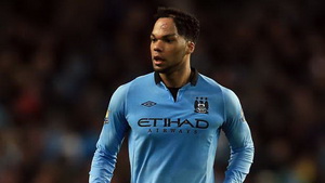 Lescott sẵn sàng bỏ tiền túi để &quot;chuộc thân&quot;!