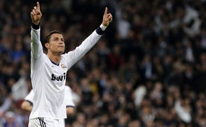 C.Ronaldo bỏ xa Messi tại Champions League