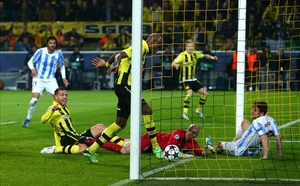 Malaga không phục bàn thắng “thần kỳ” của Dortmund