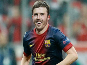 Wenger xúi Carrick gia nhập Barca