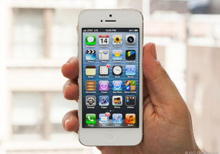 Điện thoại iPhone phiên bản cũ thi nhau giảm giá