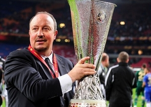 Benitez như trên mây sau chiến tích Europa League!