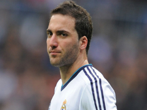 Gonzalo Higuain xác nhận rời Real Madrid