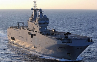 Hai tàu hải quân &quot;ưu tú&quot; của Pháp đến Việt Nam