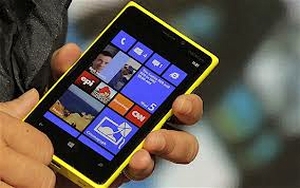 Hé lộ “dế” Nokia Lumia mang sức mạnh chip lõi tứ