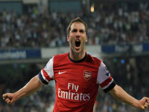 Về Arsenal, Higuain nhận mức lương cao nhất Emirates