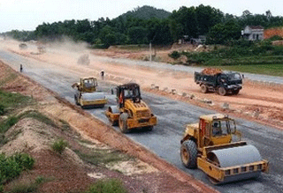 Đường ôtô cao tốc Hà Nội – Hải Phòng đang bị cản trở tiến độ